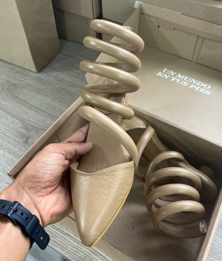 [TT24093491] 19CJJ01734 SANDALIAS BERNARDA